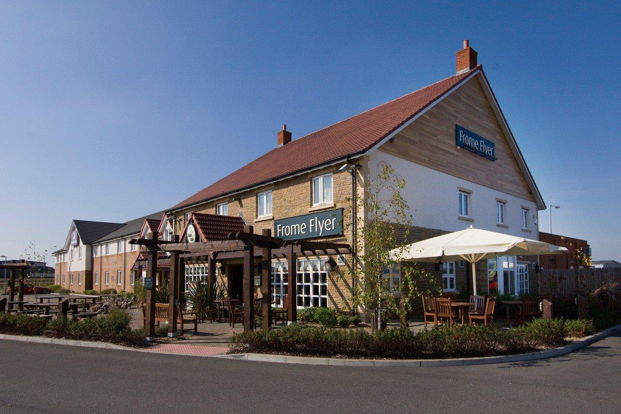 Premier Inn Frome Esterno foto