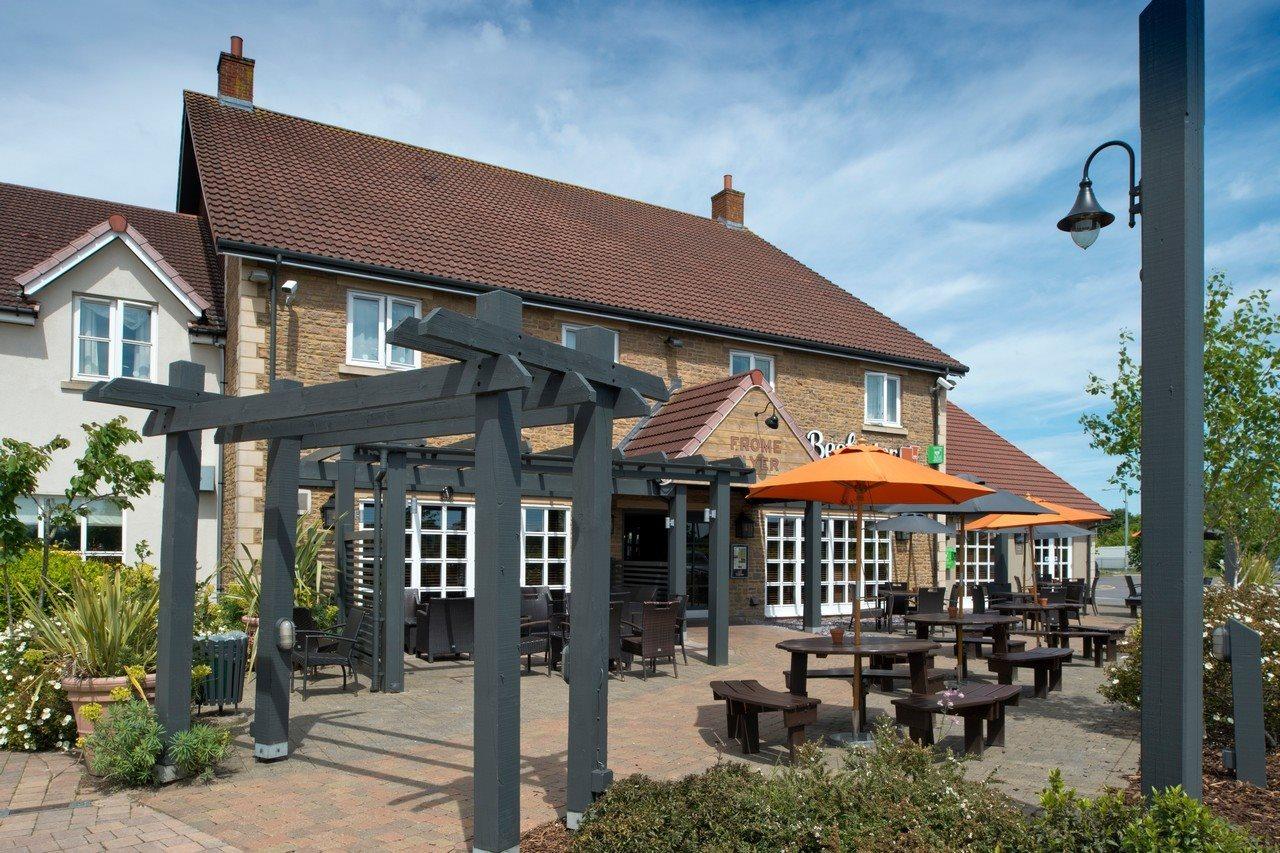 Premier Inn Frome Esterno foto