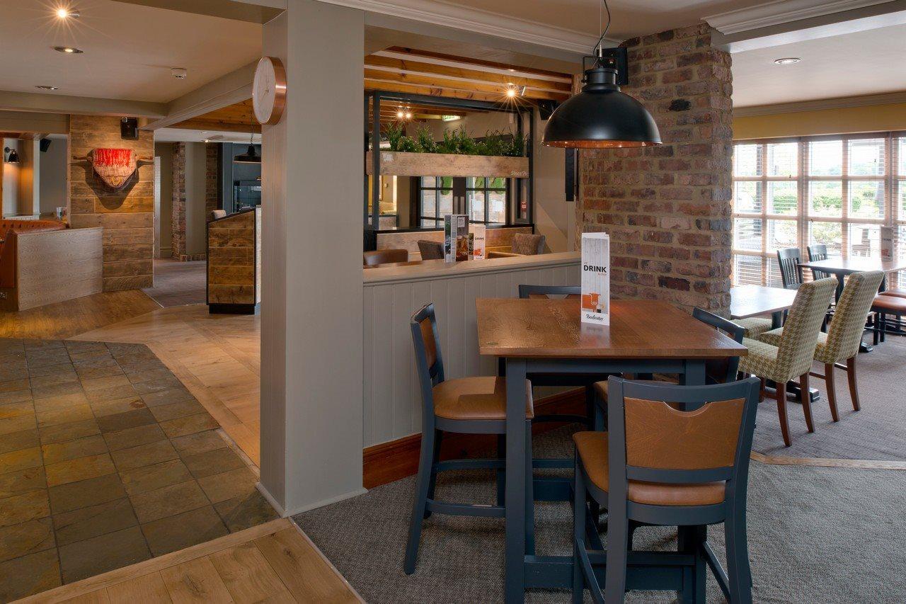 Premier Inn Frome Esterno foto