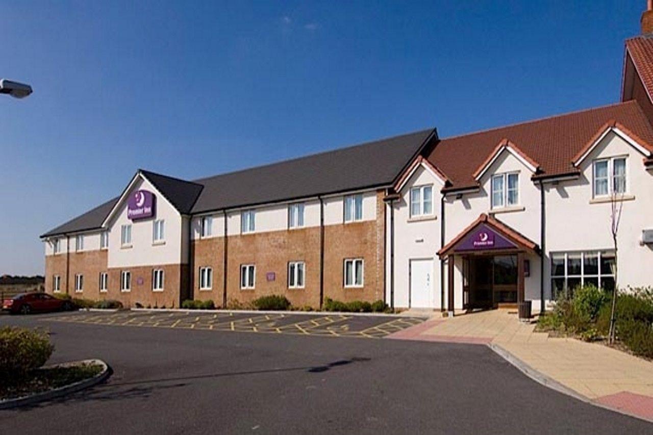 Premier Inn Frome Esterno foto