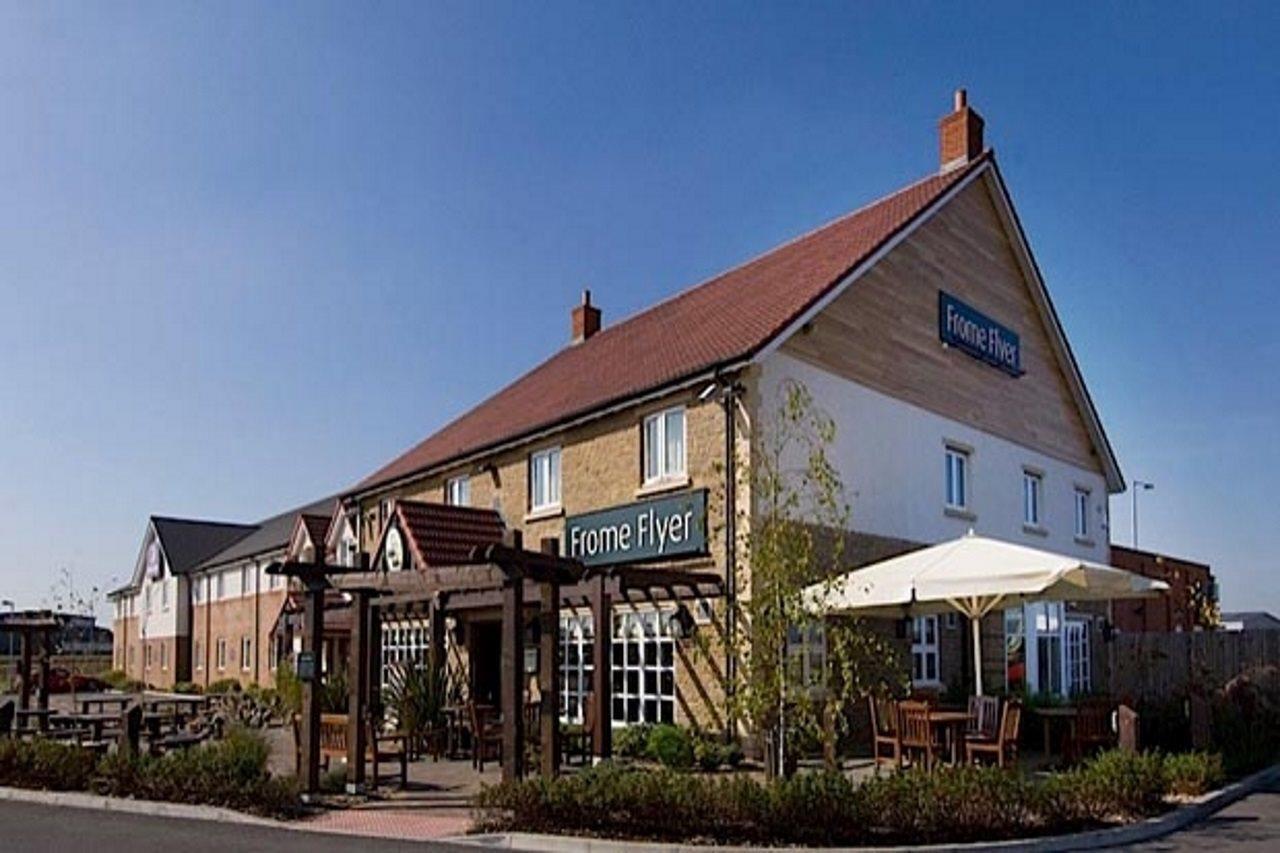 Premier Inn Frome Esterno foto